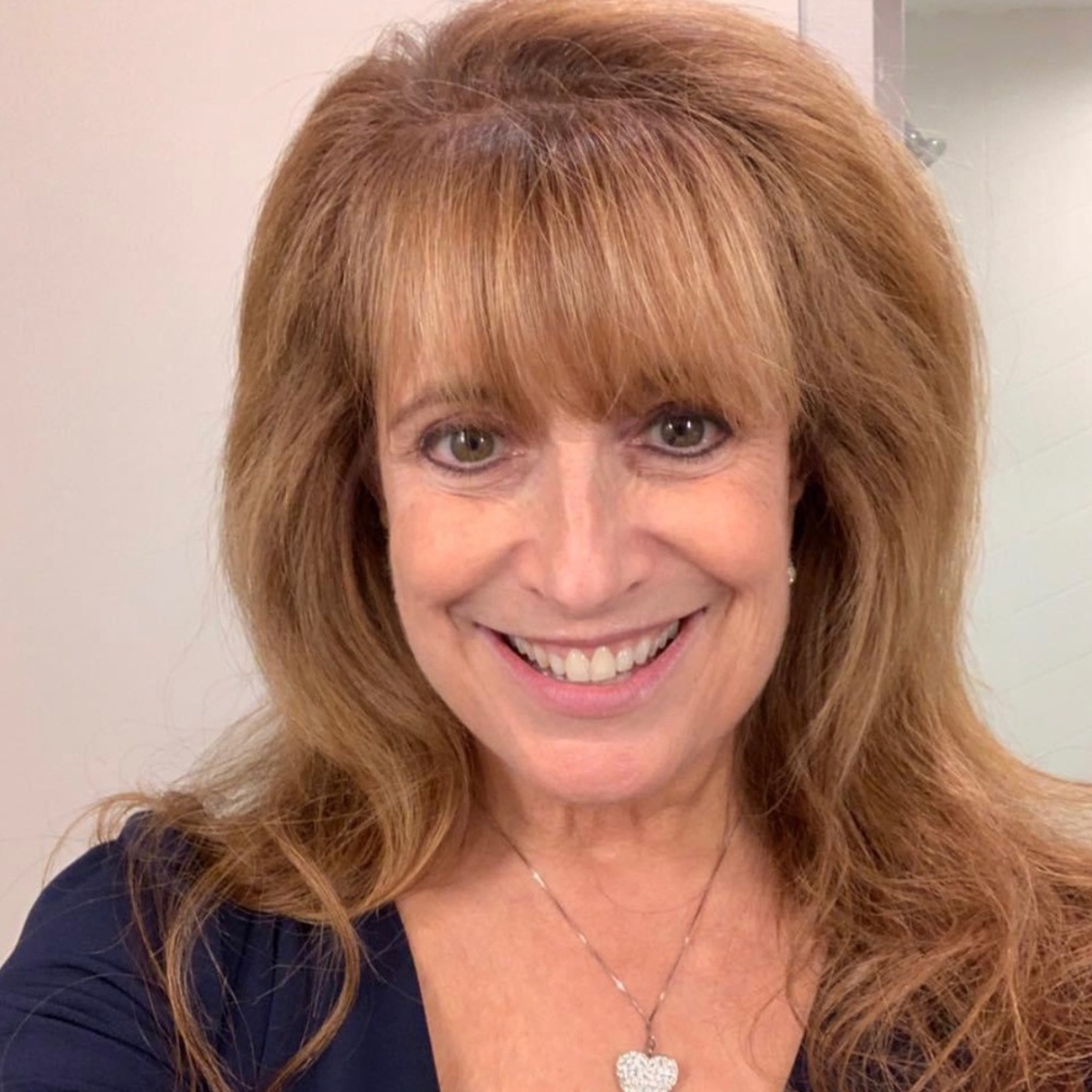 Meet your Posher, Alisa